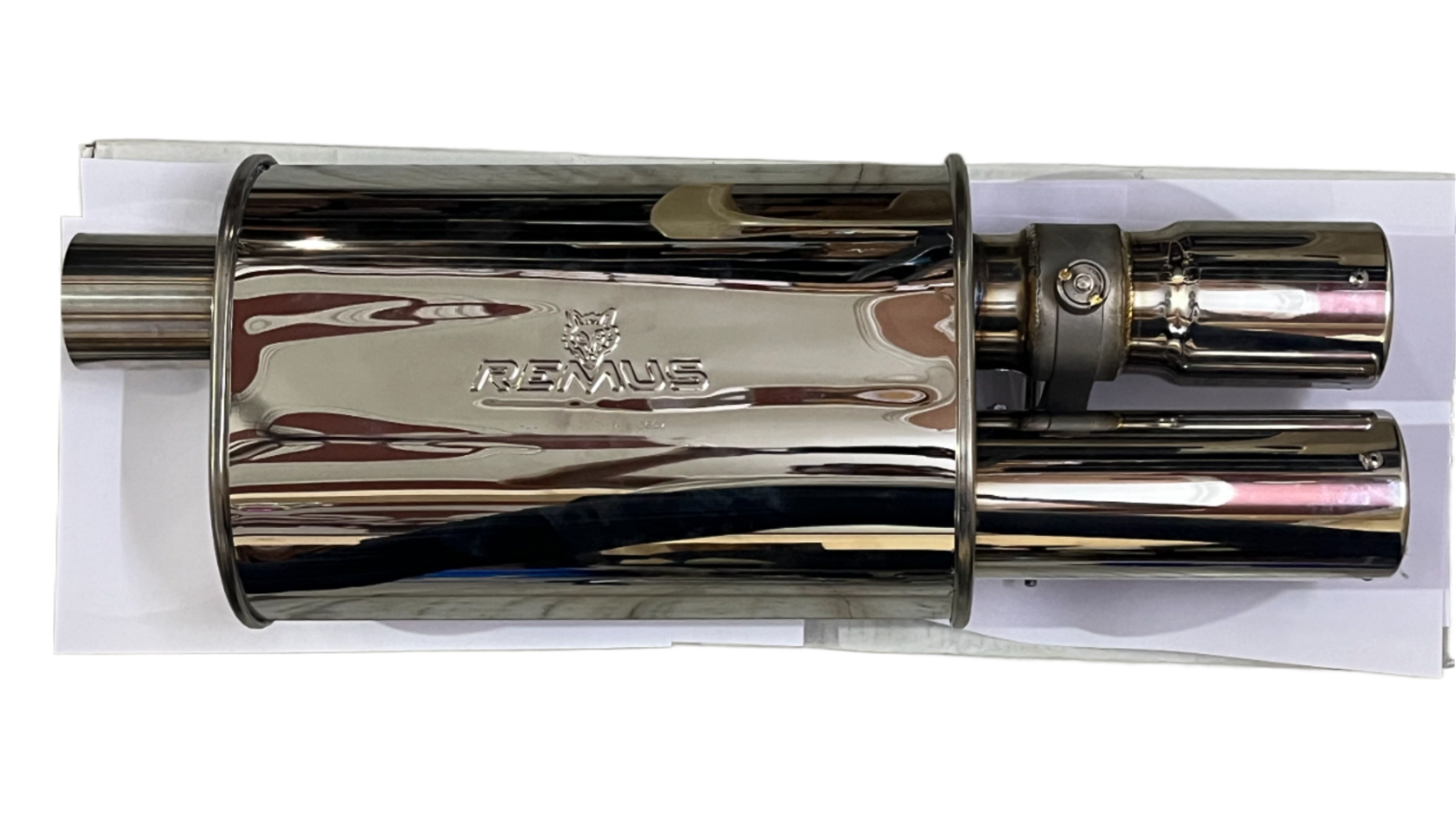 Remus Valvetronic Exhaust Remote with Vacuum Valve for All CAR (REMUS CARBON DOUBLE TIP Valvetronic Exhaust) Image 